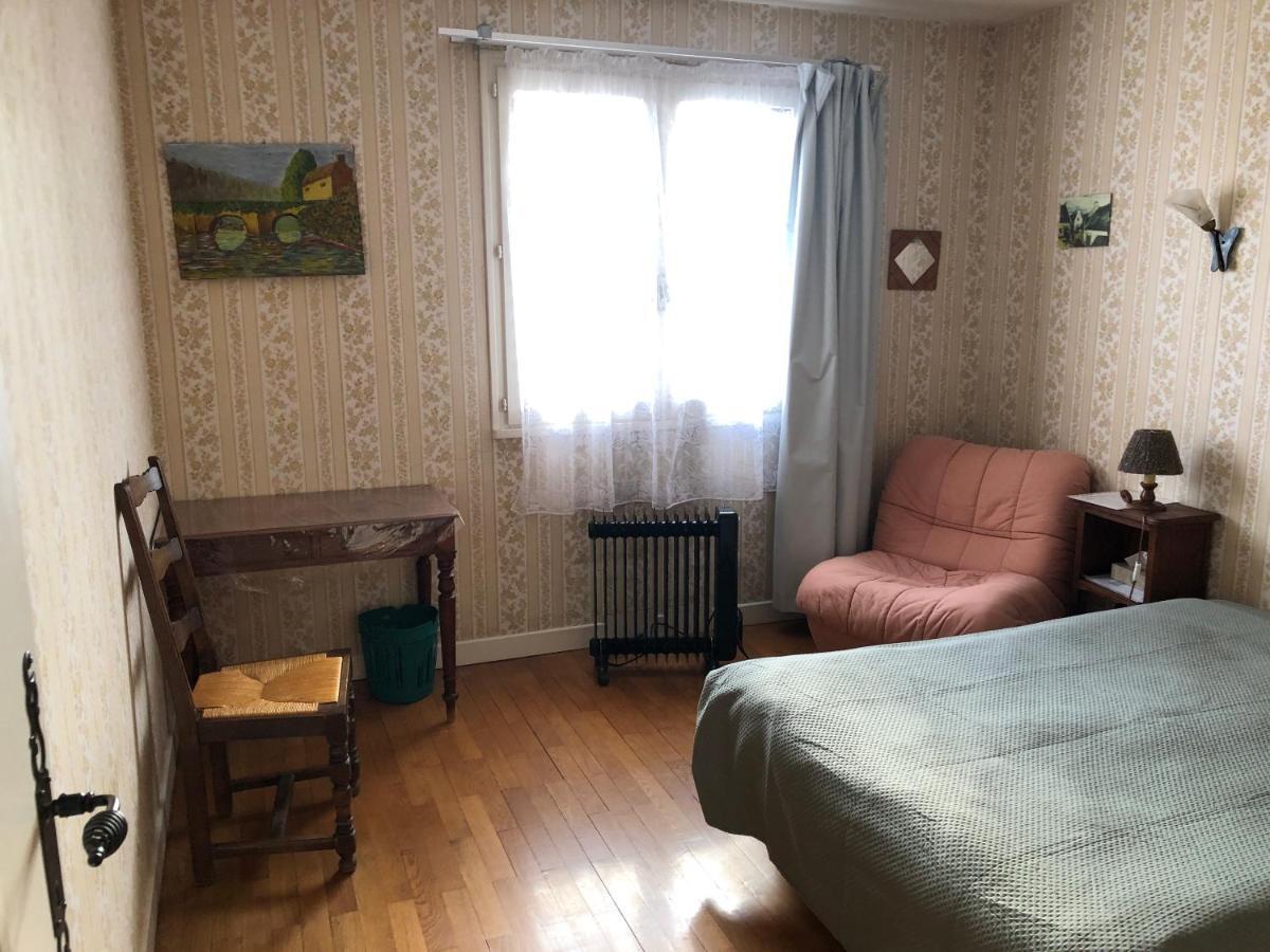 Chambre 3 Double Dans Un Appartement Бург-ан-Бресс Экстерьер фото